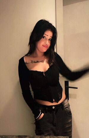 Surat call girls