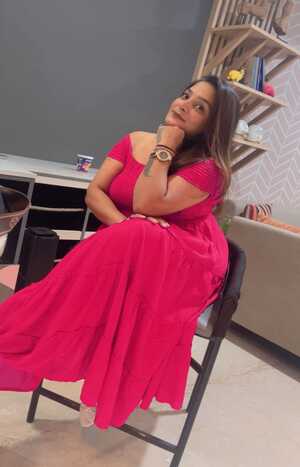 female escorts in Surat